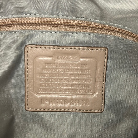 Coach Legacy Weeknd Signature Black Nylon East West Tote - Picture 8 of 9